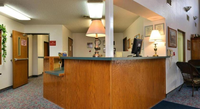Americas Best Value Inn & Suites Clear Lake Esterno foto