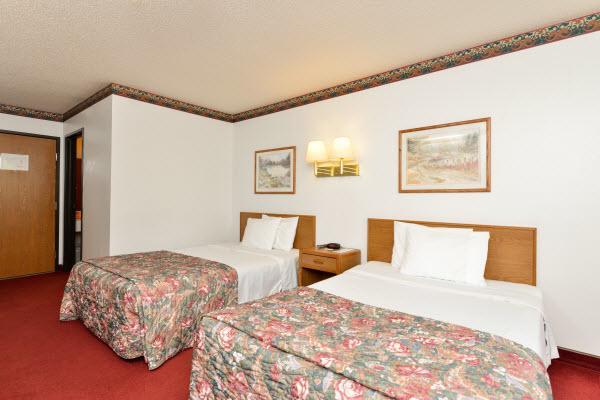 Americas Best Value Inn & Suites Clear Lake Esterno foto