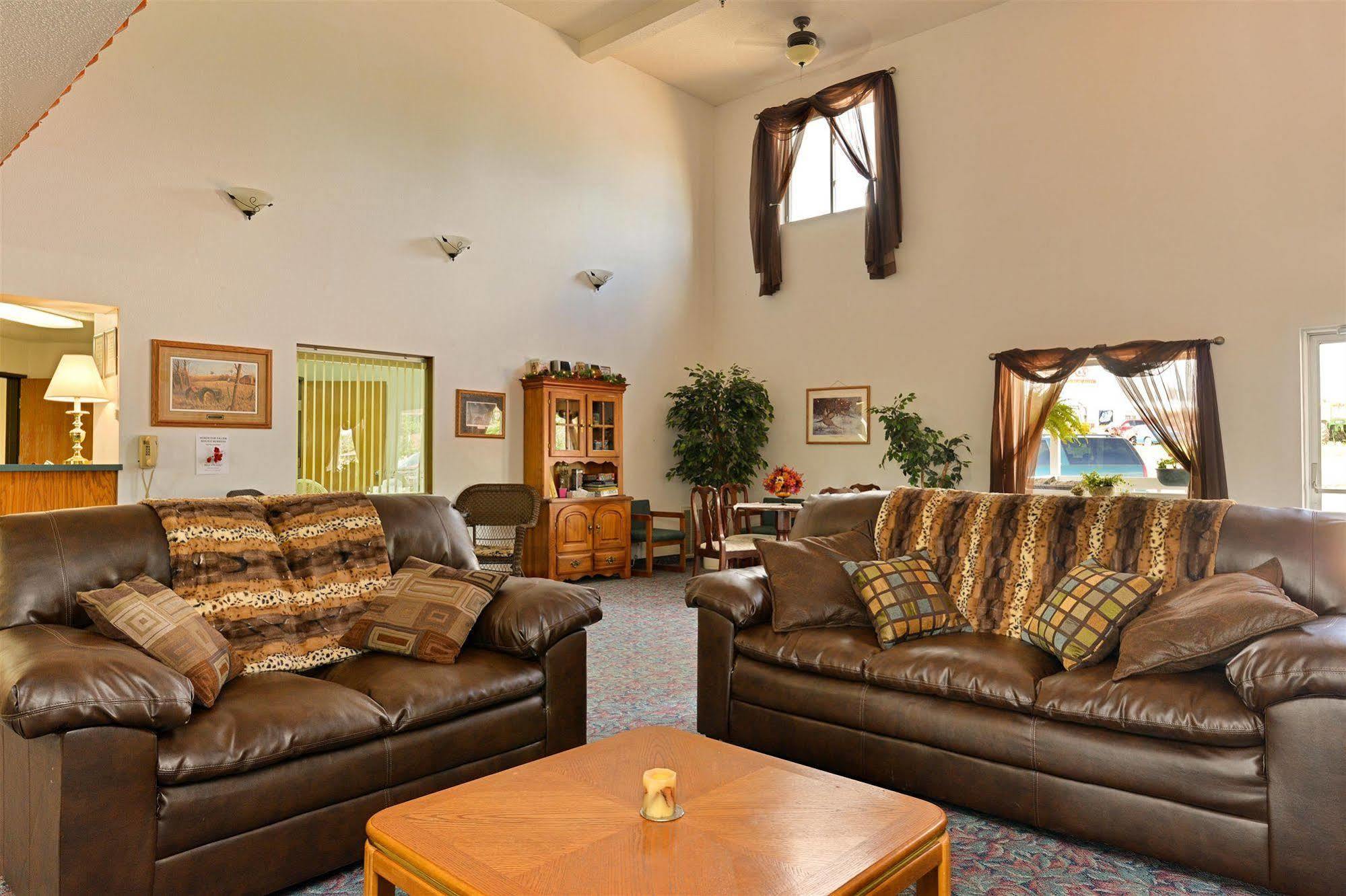 Americas Best Value Inn & Suites Clear Lake Esterno foto
